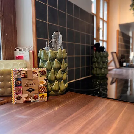 Clementine - 3 En Hypercentre